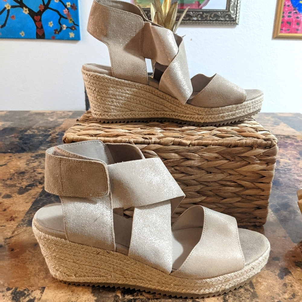 Eileen Fisher size 9 espadrilles. Nude/gold color